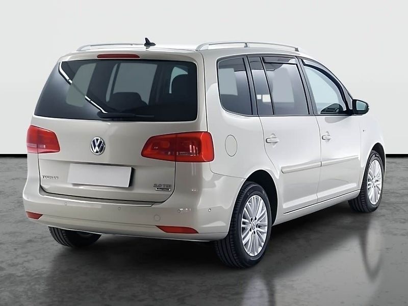 Volkswagen Touran (2015) 2.0 TDI, Navi, Bi-Xenony - fotka 5 z 20