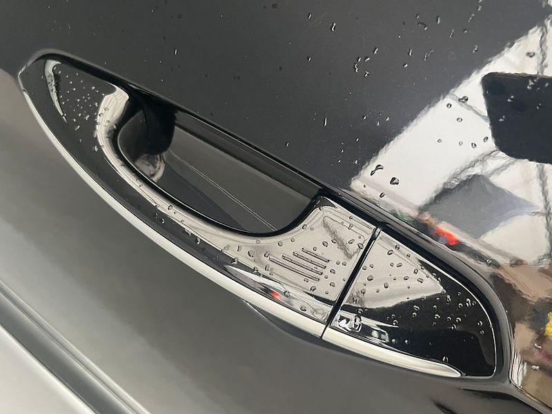 Ford S-MAX 2.5 FHEV VIGNALE REZERVACE - fotka 38 z 50