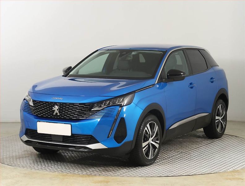 Peugeot 3008 (2022) Allure Pack 1.2 PureTech - fotka 2 z 22