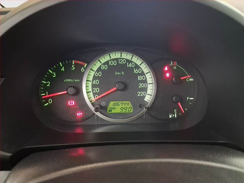 Mazda 5 (2006) 2.0 CD, 7 míst, jezdí výborně - fotka 11 z 18
