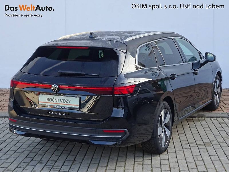Volkswagen Passat (2025) 2,0TDi /110kW DSG Business - fotka 2 z 30