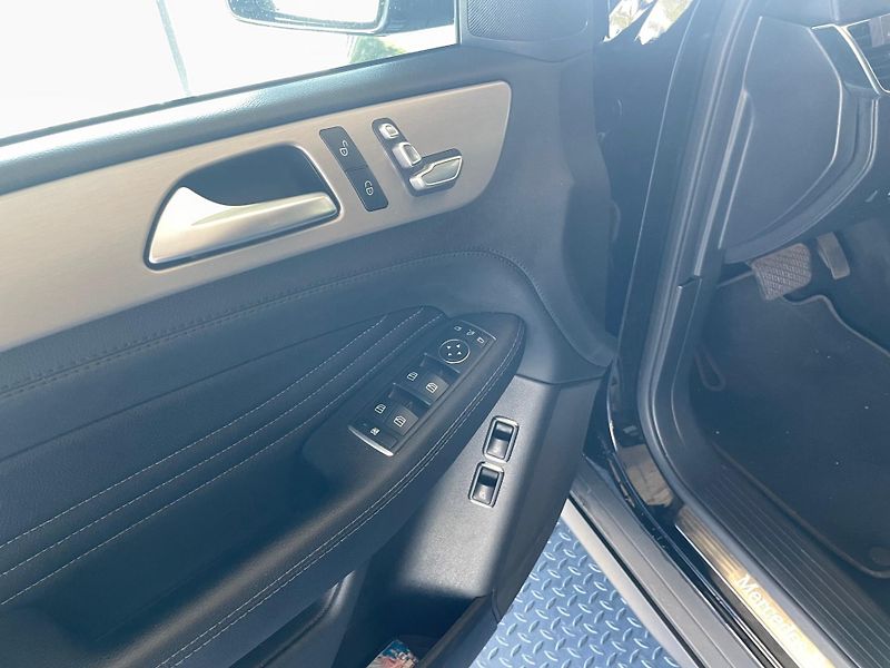 Mercedes-Benz GLE (2019) 400 4M coupé - fotka 24 z 33