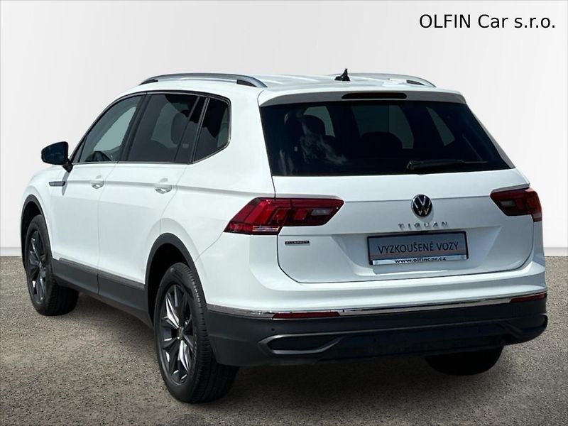 Volkswagen Tiguan Allspace 1,5 TSi 110kW LIFE - fotka 9 z 26