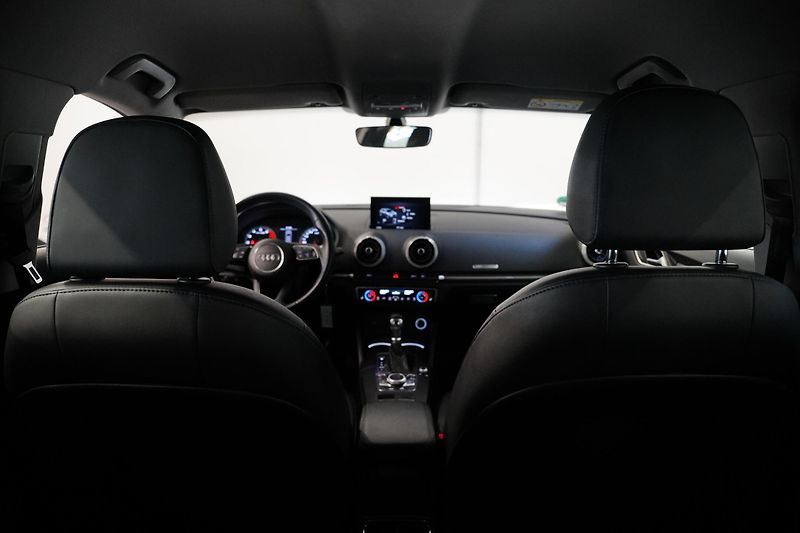 Audi A3 - fotka 26 z 28