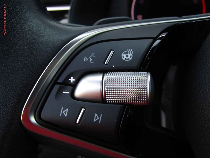 Škoda Scala (2024) 1.5 TSi, ČR, DSG, navi, LED - fotka 12 z 23