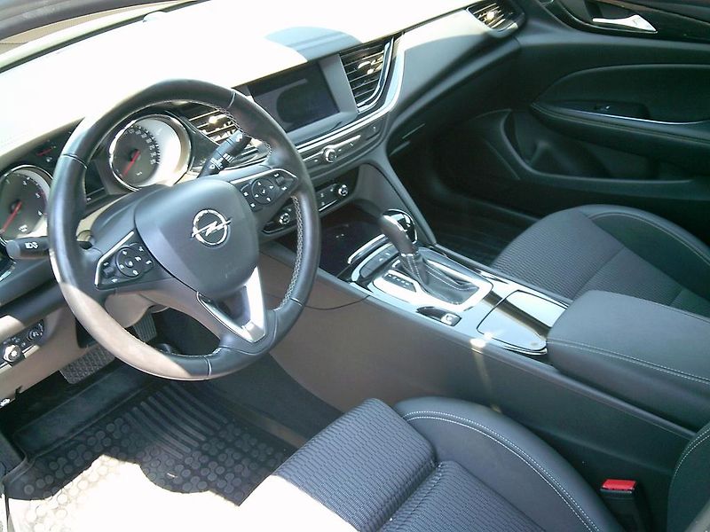 Opel Insignia (2019) 2.0 CDTi 125 kW  KOUPENO ČR - fotka 9 z 14