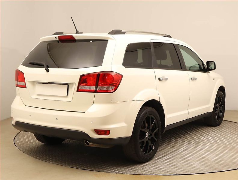 Fiat Freemont (2015) 2.0 MultiJet, 4X4, Automat - fotka 5 z 21