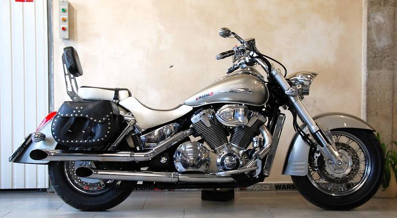Honda VTX 1800 (2003) hezký stav - fotka 1 z 20