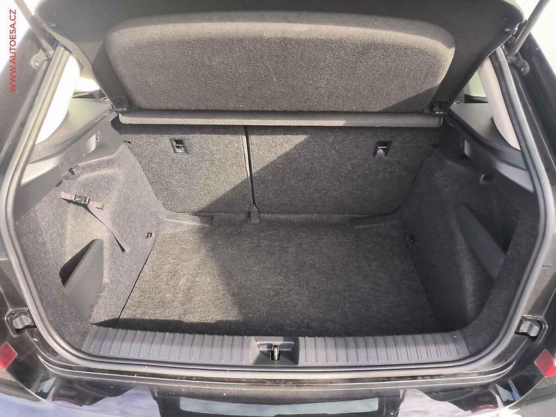Škoda Kamiq (2025) 1.0TSi, LED, AC, temp - fotka 7 z 22