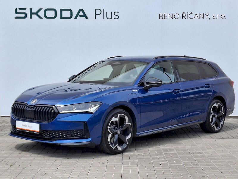 Škoda Superb (2025) Combi iV SportLine DSG 1,5TSi - fotografie inzerátu