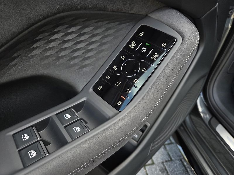 Audi A6 Avant TDi Q Matrix NezTop TZ  - fotka 13 z 62