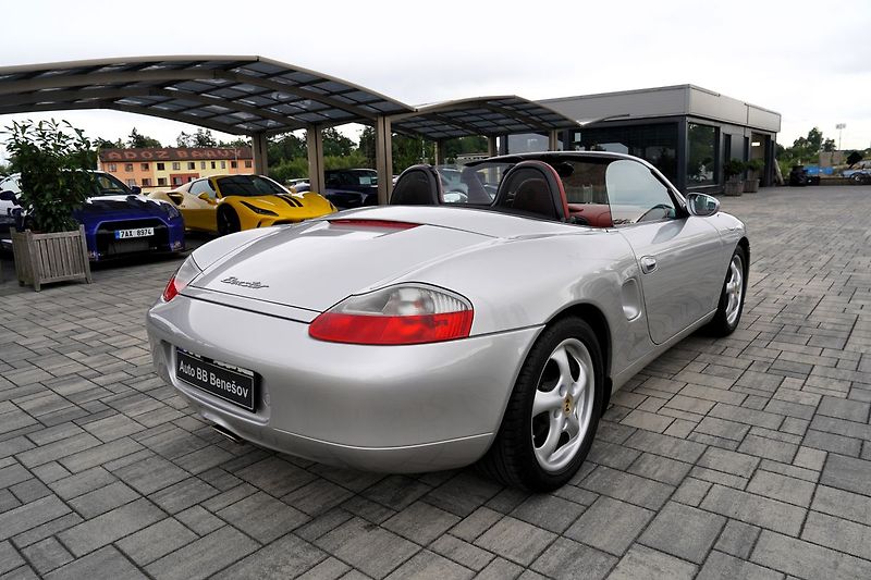 Porsche Boxster 2.5i/205PS/hardop/54.000 km !! - fotka 13 z 50