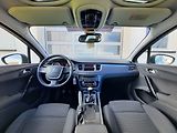 Peugeot 508 SW 1,6 THP 156k M6 - náhled 2