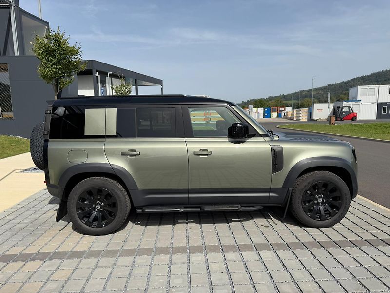 Land Rover Defender (2025) LAND ROVER DEFENDER – 3.0  - fotka 2 z 21