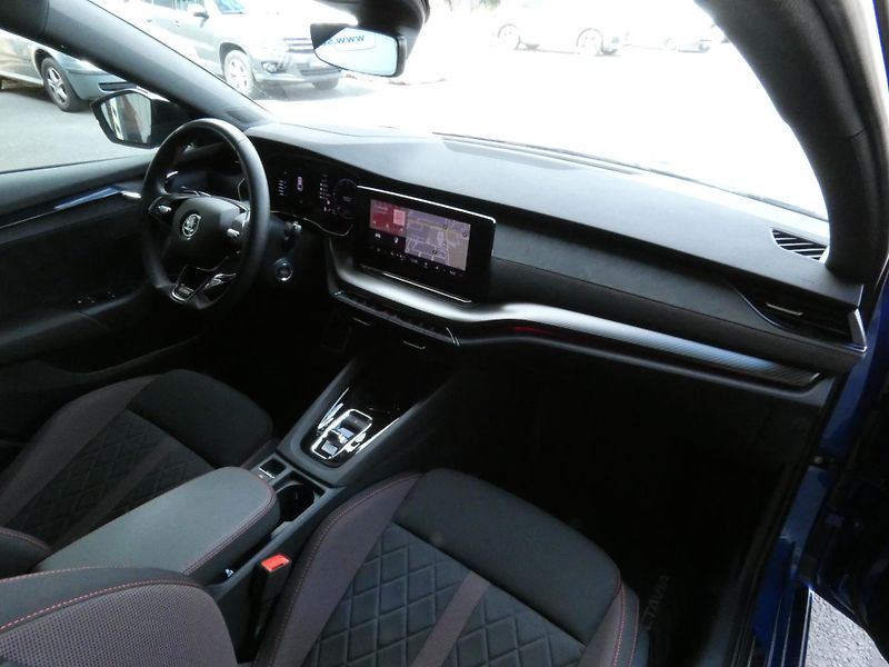 Škoda Octavia (2023) RS 2.0 TDI 147KW DSG - fotka 21 z 29