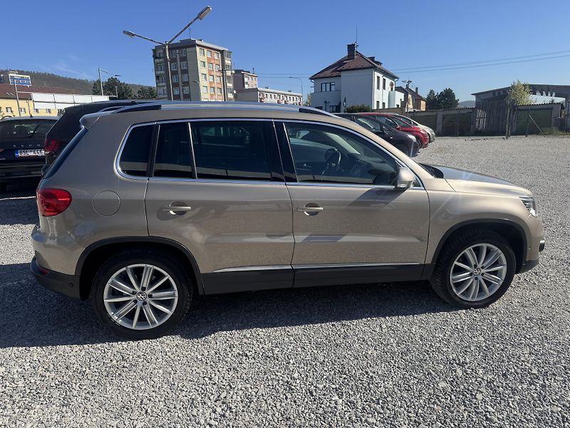 Volkswagen Tiguan 2.0TDi,DSG,rezervace - fotka 10 z 63