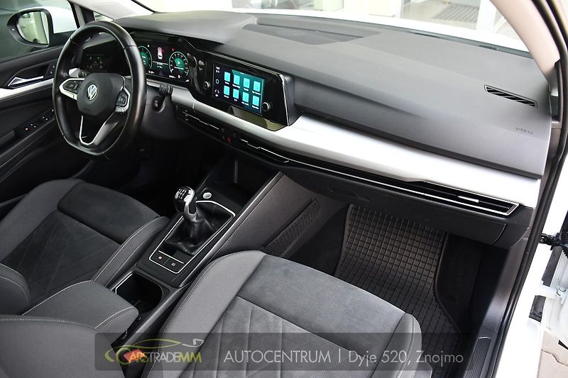 Volkswagen Golf 2.0TDi LED ACC 1M ČR  - fotka 15 z 52