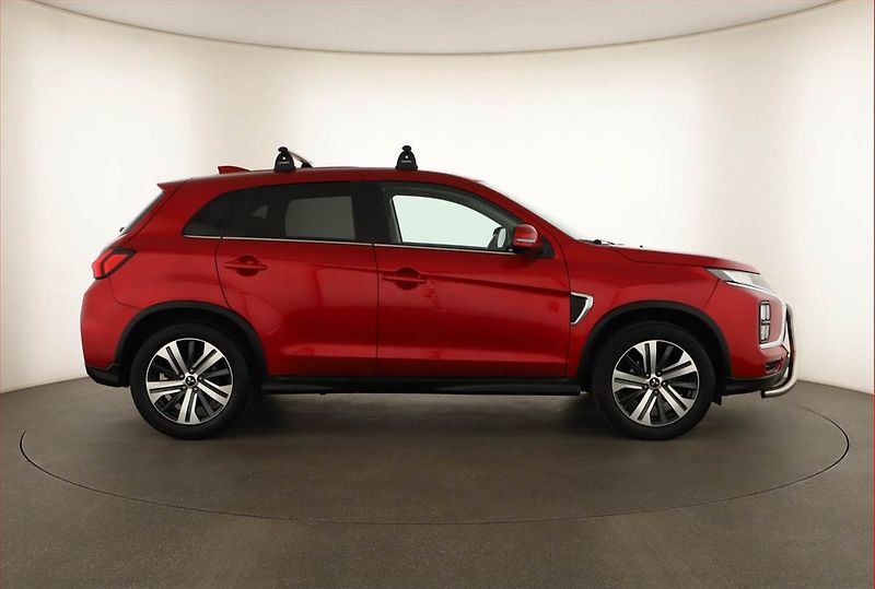 Mitsubishi ASX (2020) 2.0 MIVEC, 4X4, Automat, ČR - fotka 6 z 15