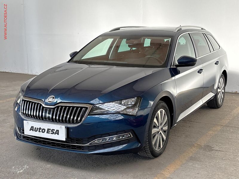 Škoda Superb (2023) 2.0 TDi, 1.maj,ČR, Style - fotka 3 z 18