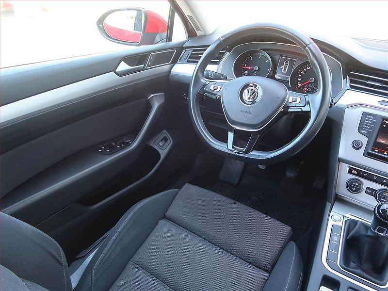 Volkswagen Passat (2016) Comfortline 1.6 TDI - fotka 7 z 17