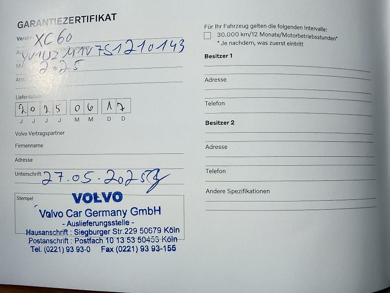 Volvo XC60 B5 AWD PLUS DARK/360/vent/kola - fotka 49 z 50