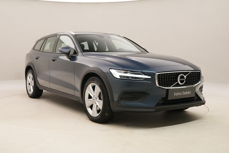 Volvo V60 CC B4 AWD BRIGHT PLUS AUT  - fotka 15 z 41