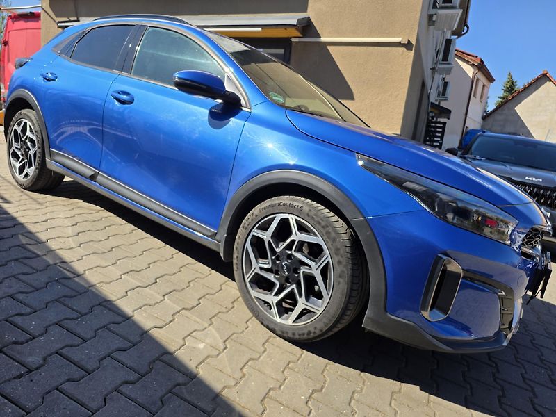 Kia XCeed 1.5-GT-LINE-1.MAJITEL-ZÁRUKA - fotka 4 z 15