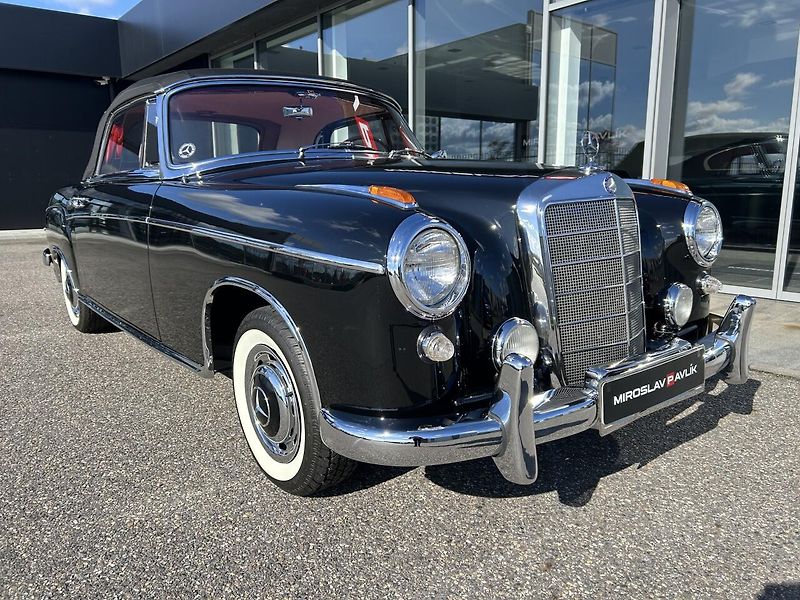 Mercedes-Benz Ostatní 220 S PONTON CABRIOLET - fotka 8 z 28