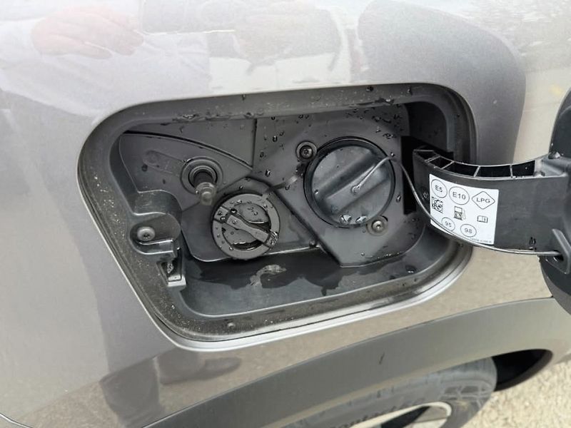 Renault Captur (2026) techno Eco-G 120 - fotka 21 z 25