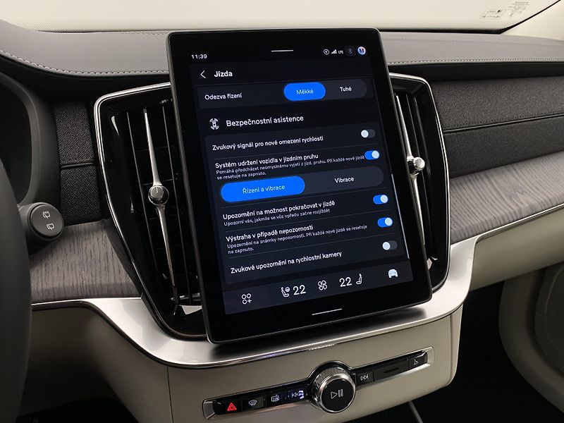Volvo XC90 (2026) T8 AWD Plug-in BRIGHT PLUS 7m - fotka 50 z 67