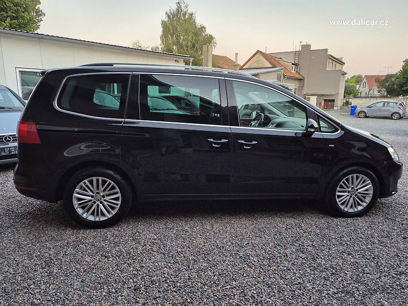 Volkswagen Sharan (2014) 2.0TDi 130KW Comfortline CUP - fotka 14 z 48