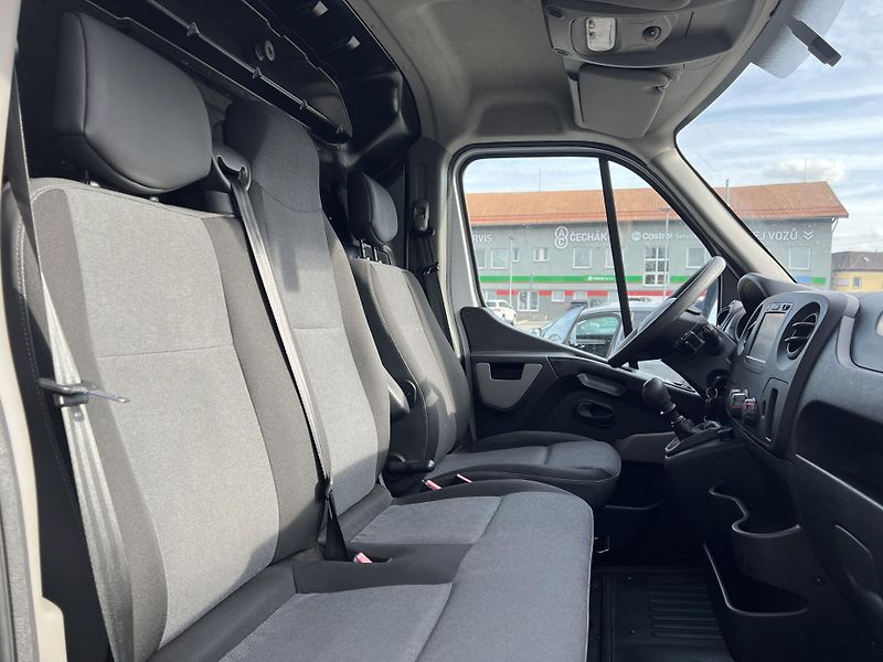 Renault Master (2018) 2,3dCi 107kW - fotka 28 z 29