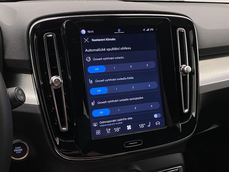 Volvo XC40 B4 BRIGHT PLUS AUT CZ - fotka 40 z 56