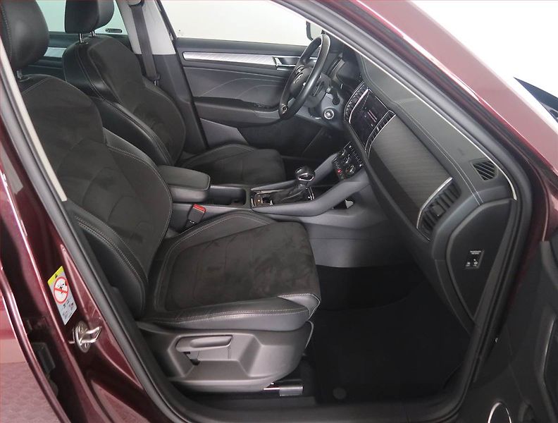 Dacia Duster (2022) 1.0 TCe, LPG, Serv.kniha - fotka 9 z 16