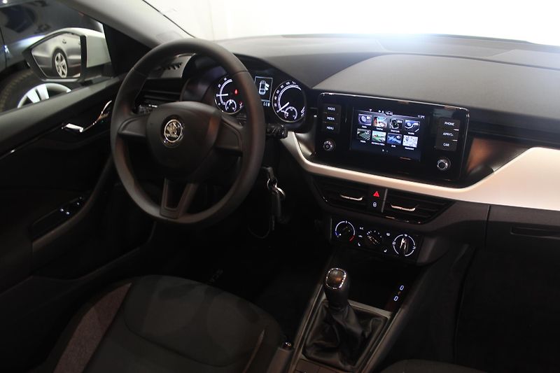 Škoda Scala (2019) 1.0 TSI 70kW Klima LED - fotka 25 z 31