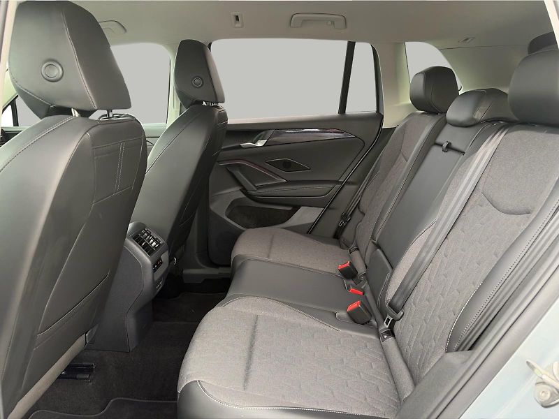 Volkswagen Tiguan 1.5TSi People 150kW eHybrid - fotka 13 z 20