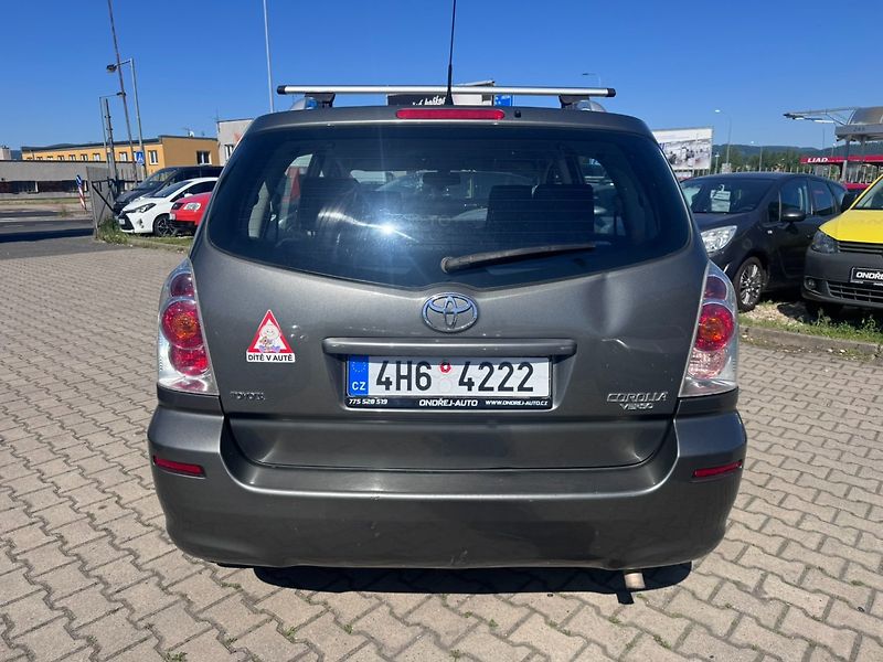 Toyota Corolla Verso (2005) AUTOMAT 1,8i VVT-i 95 KW ČR - fotka 5 z 36