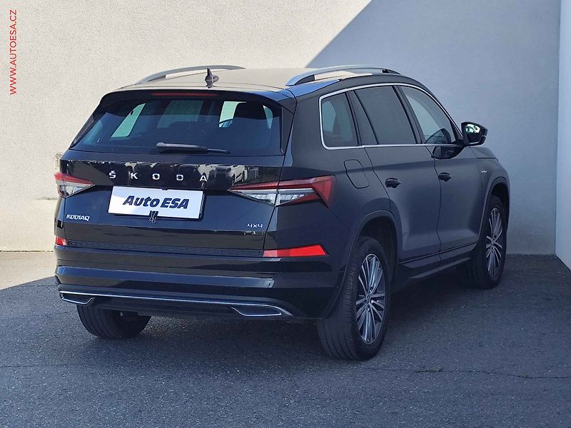 Škoda Kodiaq (2021) 2.0 TDi 4x4, 1.maj,ČR, L&K - fotka 4 z 34