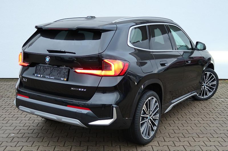 BMW X1 xDrive23d - fotka 3 z 6