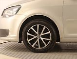 Volkswagen Touran (2011) Comfortline 2.0 TDI, Automat - náhled 15