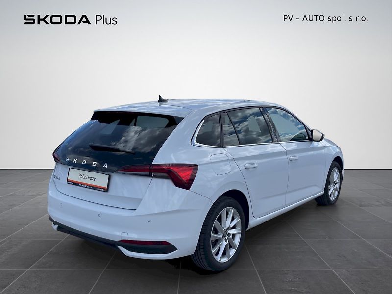 Škoda Scala (2025) 1.0 TSI 85kW Top Selection - fotka 2 z 35