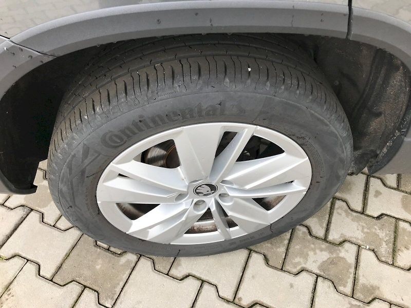 Škoda Karoq (2025) Top Selec 110/1.5 A7F - fotka 11 z 28