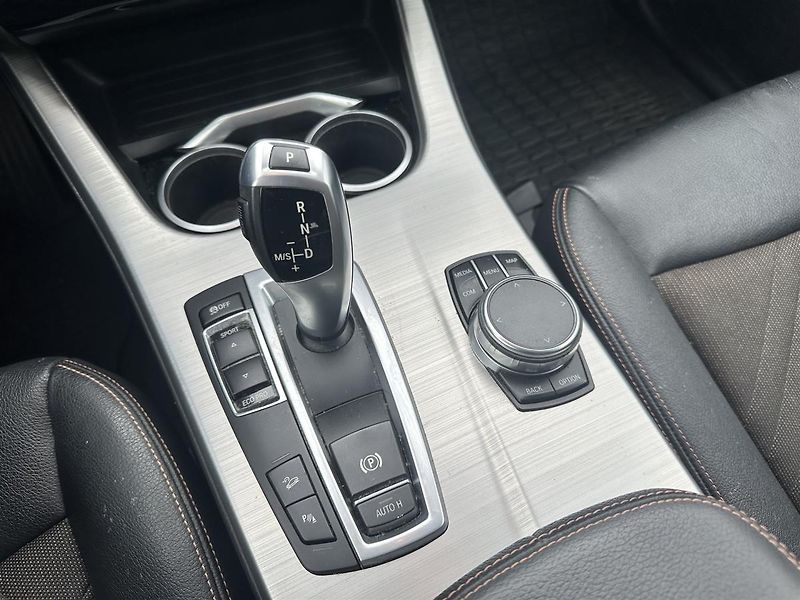 BMW X3 xDrive20d - fotka 8 z 13