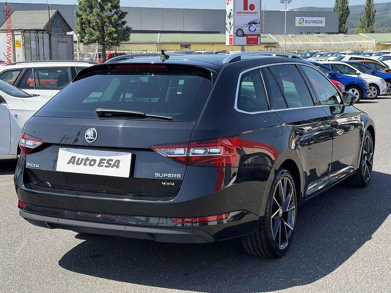 Škoda Superb (2018) 2.0 TDI, ČR, DSG - fotka 4 z 18