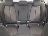 BMW Řada 2 (2019) 216i Active Tourer, Serv.kniha - náhled 10