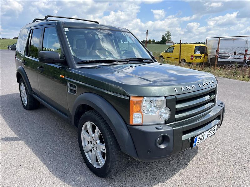 Land Rover Discovery 2,7 TDV6 4X4 AUT NA OPRAVU!! - fotka 3 z 30