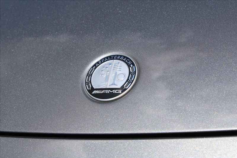 Mercedes-Benz GLB 35 AMG*4M*FACEL*ZÁR*DPH*CZ - fotka 37 z 42