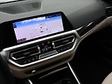 BMW Řada 3 2,0 320d 140kW XDrive Aut. DPH - náhled 17