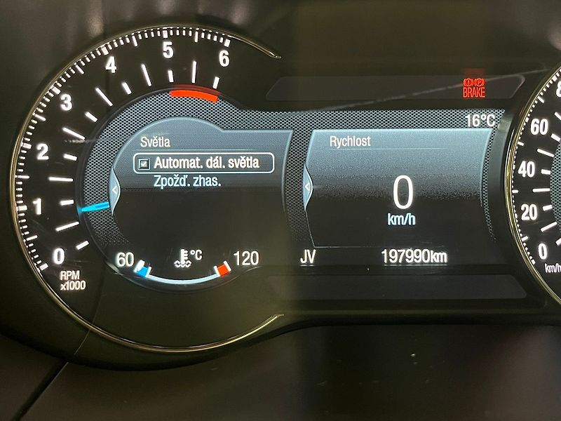 Ford Galaxy 2,0 TDCi Titanium 132kw manuál - fotka 52 z 64