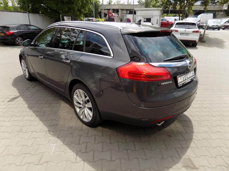 Opel Insignia (2013) 2.0 CDTi 4x4 BI Turbo Původ ČR - fotka 5 z 13